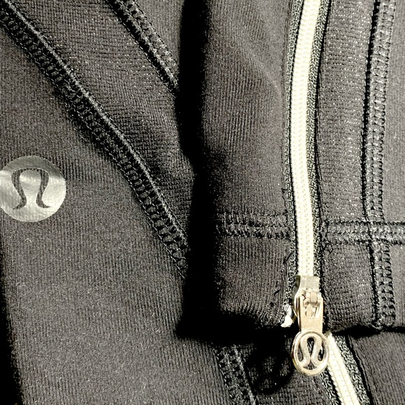 Lululemon Steadfast Cropped Leggings - Picture 8 of 10